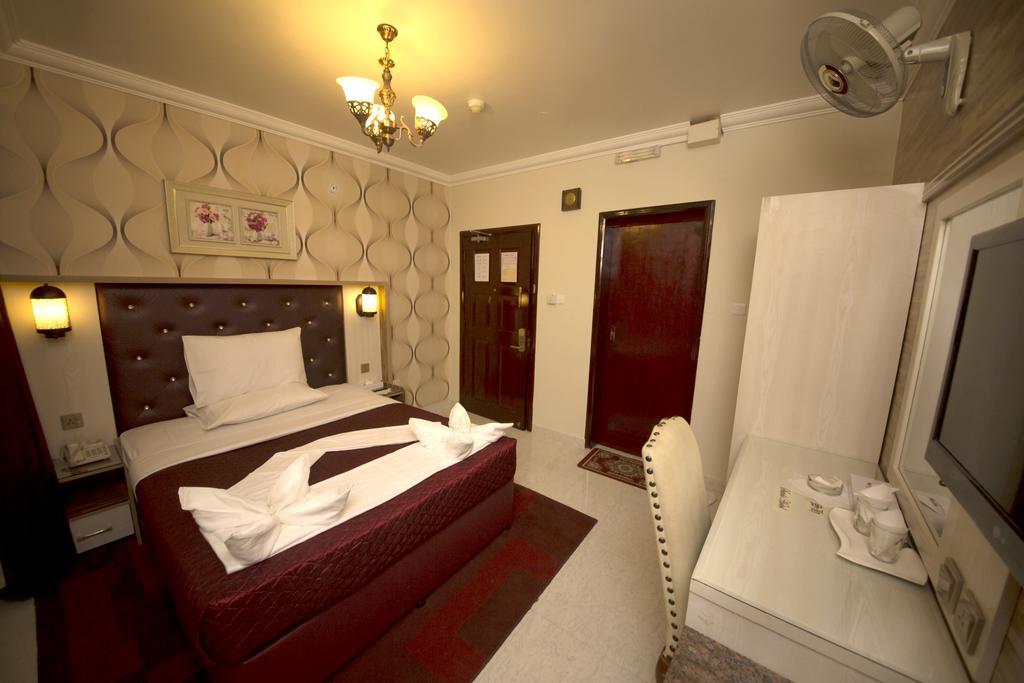 Sutchi Hotel Dubai Luaran gambar