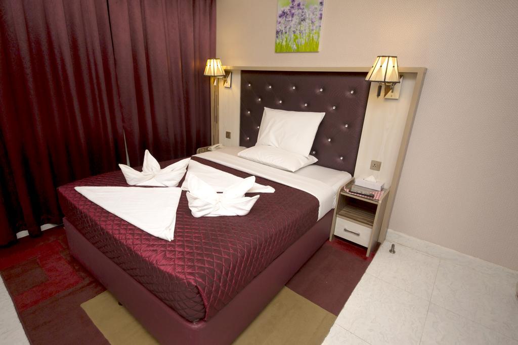 Sutchi Hotel Dubai Luaran gambar