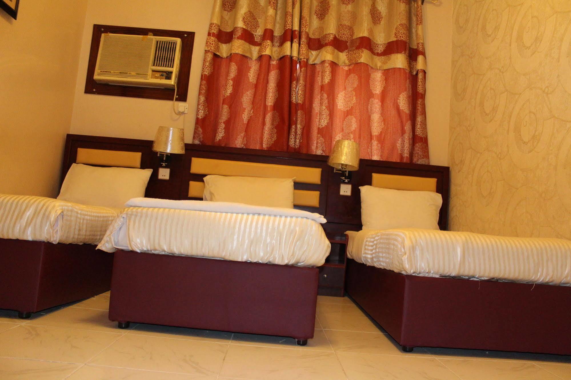 Sutchi Hotel Dubai Luaran gambar