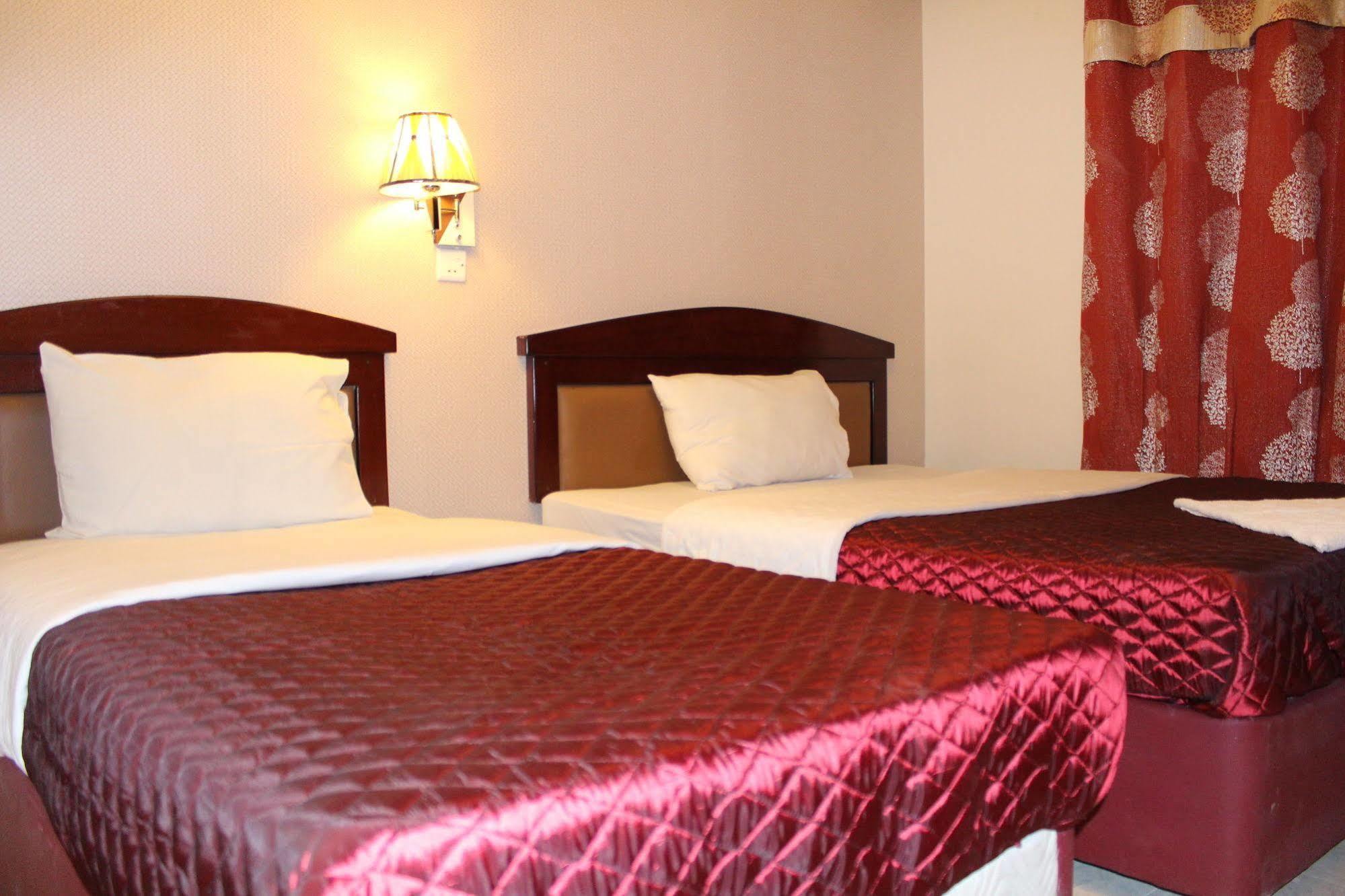 Sutchi Hotel Dubai Luaran gambar